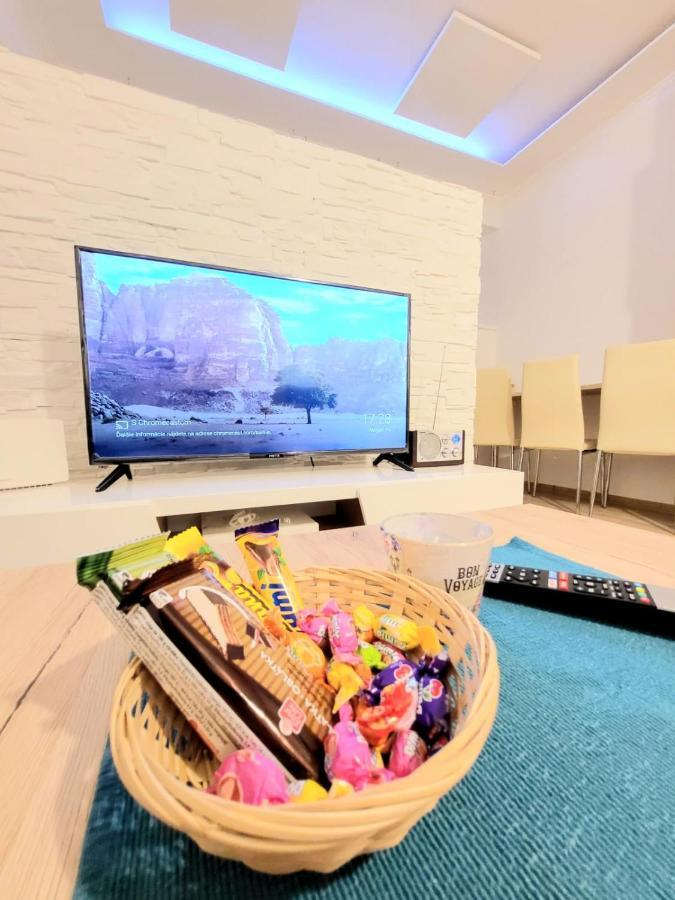 Velky Apartman 3 Bratislava Exteriör bild