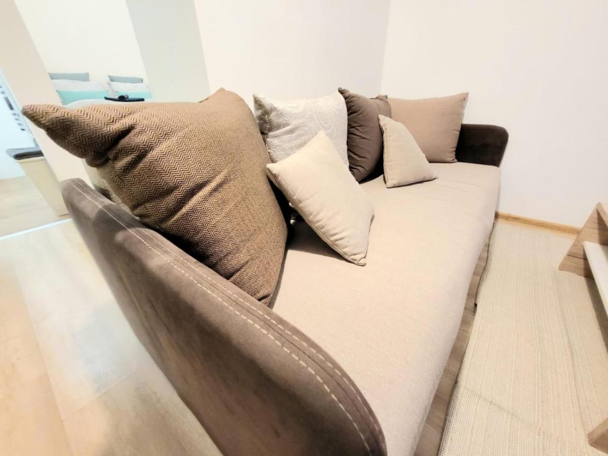 Velky Apartman 3 Bratislava Exteriör bild